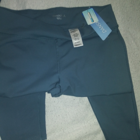 Danskin Pants - NWT! Gray Blue LEGGINGS Fun & Flirty Yoga Gym Active Dance Work Out Curvy Sz XL